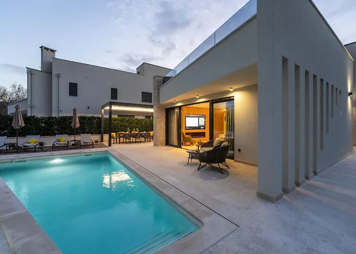 Villa Pelin *